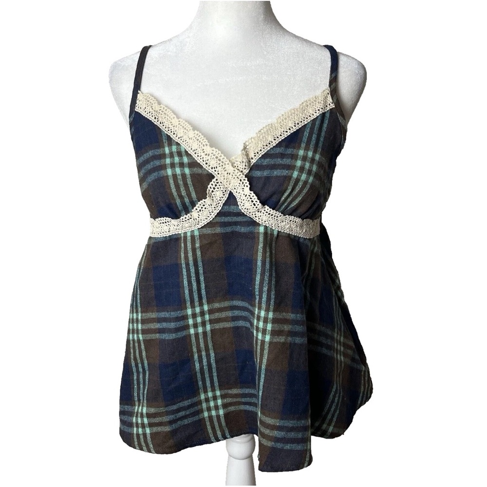 NEW Romwe Sleeveless Top Size Medium Adjustable Straps Plaid Lace Detail Blue